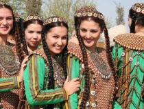 Түркмөнстан Түркиядан түркмөн жарандарына виза киргизүүнү суранды