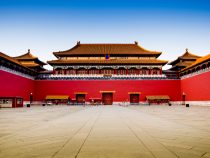 Пекиндин бардык кичи райондоруна «аскердик режим» киргизилди