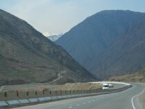 Бишкек-Нарын-Торугарт унаа жолу эртең ачылат