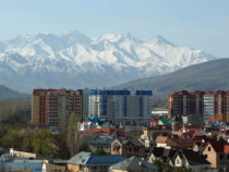 Бишкекте Сухэ-Батор көчөсүнүн оңдолгон бөлүгү унаа кыймылы үчүн ачылды