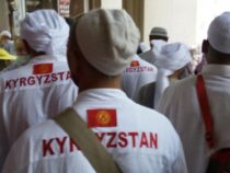 Кыргызстандык зыяратчылардын алгачкы тобу Сауд Арабиясына учуп кетти
