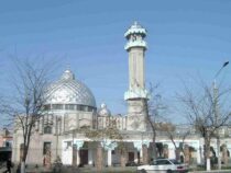 Бишкектеги борбордук мечит бузулуп, ордуна жаңысы салынат
