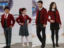 Бишкек мектептеринде окуучулар бирдиктүү форма кийүүгө милдеттендирилбейт