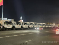 Кытай Кыргызстанга ар биринде 19 автоунаа бар эки көчмө оорукана тапшырды
