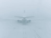 «Жалал-Абад» аэропортун коюу туман каптап, учактар коно албай жатат