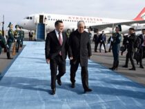 Президент Садыр Жапаров Казакстанга расмий сапар менен барды