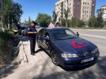Кыргызстанда автомектептердин унаалары текшерилүүдө