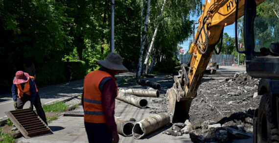 Бишкекте Байтик баатыр көчөсүнүн бир бөлүгү жабылды