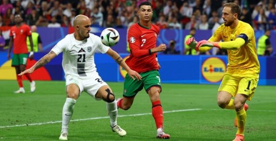 Португалия курамасы Евро чемпионатынын чейрек финалга өттү