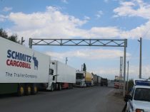 В пункте пропуска «Ак-Тилек» устанавливают систему взвешивания грузовиков