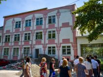 В Бишкеке завершился ремонт школ и детских садов
