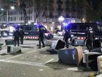 Барселона охвачена массовыми беспорядками