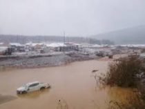 Проливные дожди с градом обрушились на столицу Кипра