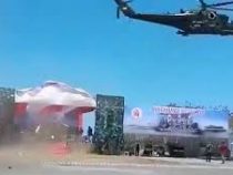 Вертолёт Ми-35 снёс трибуны на военном параде