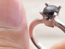 Японец изготовил обручальное кольцо из собственных ногтей