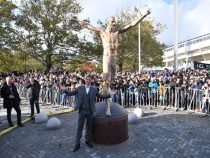 Ибрагимович открыл памятник самому себе