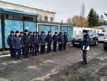 Около 400 милиционеров обеспечат порядок во время зимнего турсезона на Иссык-Куле