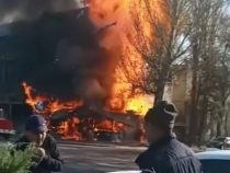 В Бишкеке при пожаре в фастфудной пострадали 12 человек, один погиб