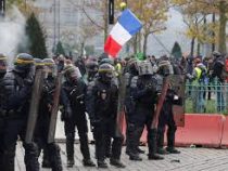 Из-за общенациональной забастовки во Франции выросла пробка в 550 километров