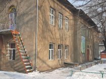 Мэрия Бишкека вернула на баланс города три детских сада