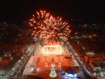 На новогодний салют в Бишкеке выделено свыше 600 тысяч сомов