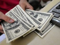 Приток денежных переводов в КР в прошлом году превысил два миллиарда долларов