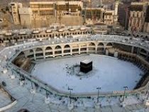Из-за коронавируса впервые в истории закрылись главные святыни ислама