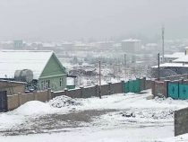 На Иссык-Куль вернулась зима