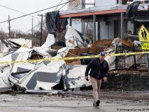 25 человек погибли в США от мощного торнадо