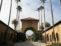 Стэнфордский университет перейдет на дистанционное обучение из-за коронавируса