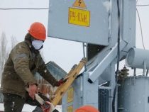 17 бригад восстанавливают электричество в Бишкеке