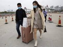 Власти Китая открыли выезд из Уханя, где впервые был выявлен новый коронавирус