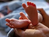 В Индии новорождённого мальчика назвали Санитайзером