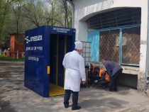 В Бишкеке устанавливают дезинфицирующие туннели