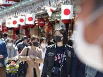 В Японии из-за пандемии начали выплачивать каждому жителю по 930 долларов