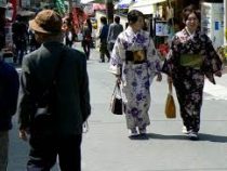 В Японии начнут выплачивать туристам деньги за посещение страны