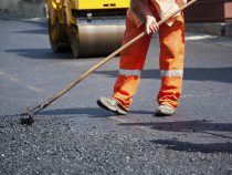 В Бишкеке возобновится ремонт дорог за счет китайского гранта