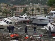 Мощный торнадо в итальянской Апулии вызвал панику на пляже
