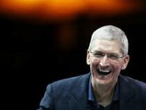 Глава корпорации Apple Тим Кук стал миллиардером