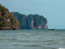 Первая за полгода группа иностранных туристов прибыла в Таиланд