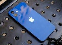 Apple признала, что iPhone 12 опасен для людей с кардиостимуляторами