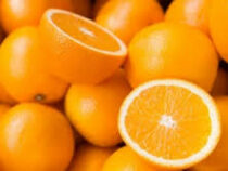 Четверо мужчин съели 30 кг апельсинов, чтобы не доплачивать за багаж в самолете