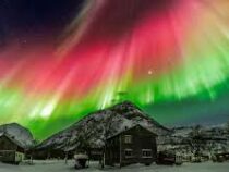 В Гренландии запечатлели мощное северное сияние