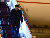 Экс-президент Сооронбай Жээнбеков вернулся в Кыргызстан