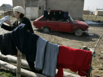 Население Кыргызстана стремительно нищает — за чертой бедности каждый третий