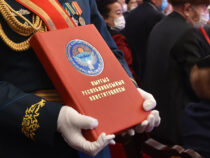 Президент подписал закон о назначении на 11 апреля референдума по проекту Конституции