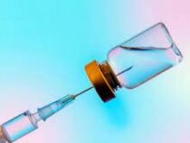 Вакцину от коронавируса в КР получили уже более пятисот человек