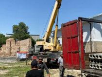 В Баткенской области продолжается строительство и ремонт соцобъектов