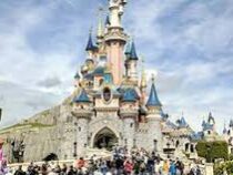 Парижский Disneyland открылся после локдауна