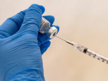 Китайская вакцина может поступить в Кыргызстан на этой неделе